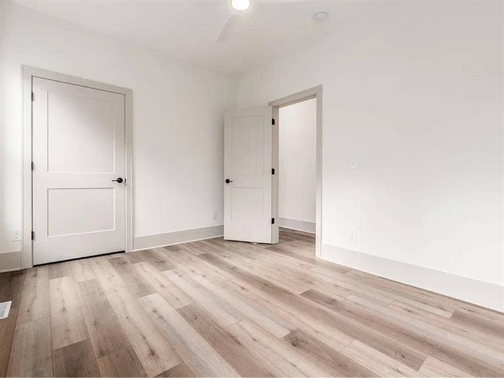 Columbus Room Available!