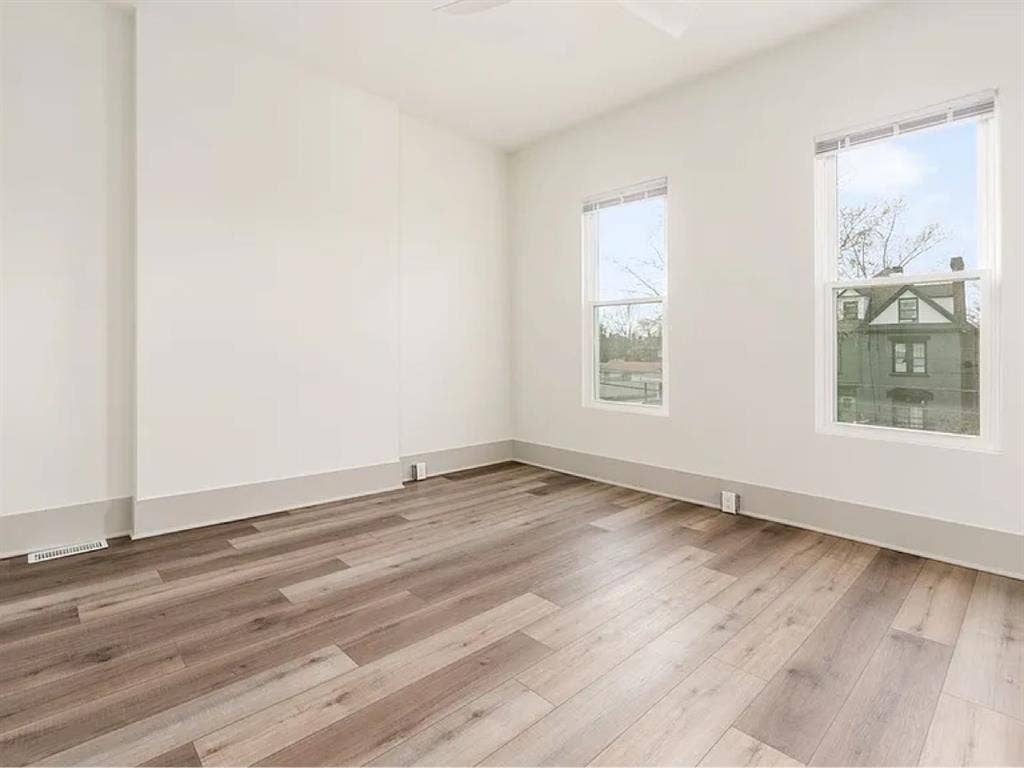 Columbus Room Available!