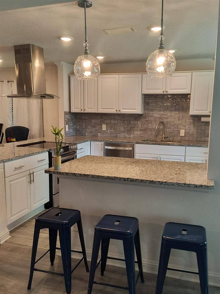 Private furnished in Carrollton!