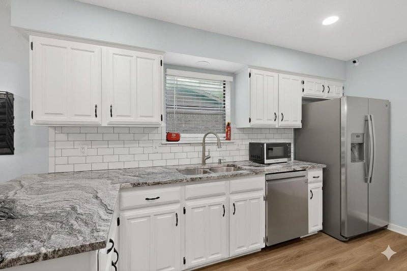 Private furnished in Carrollton!