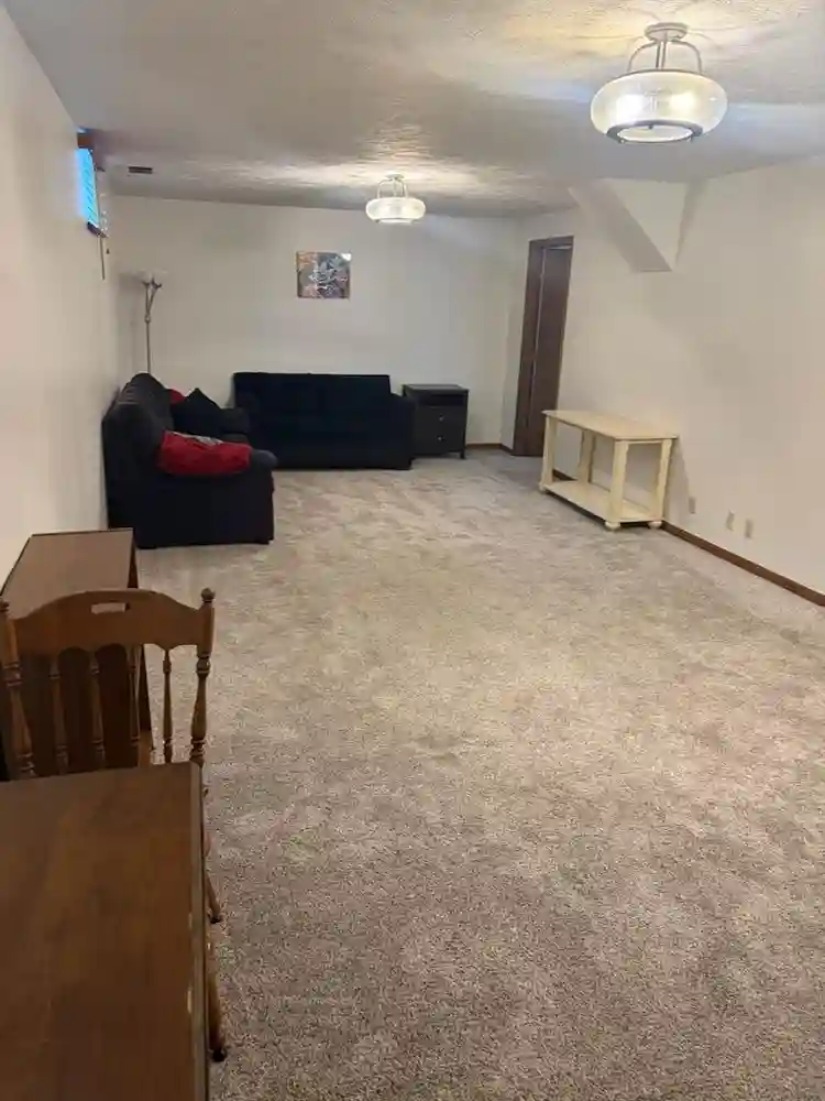 Private basement, bedroom, bathroom