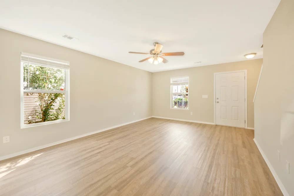 This Room Is Ready To Move In