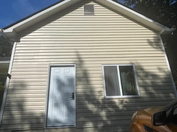 STUDIO - FOR RENT