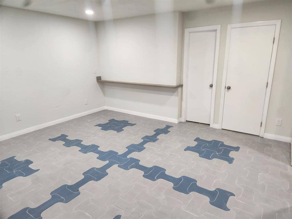 Room for rent in Willowbrook Area