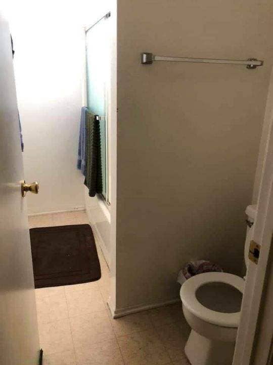 SHARED BDROOM must b 🏳️⚧️friendly