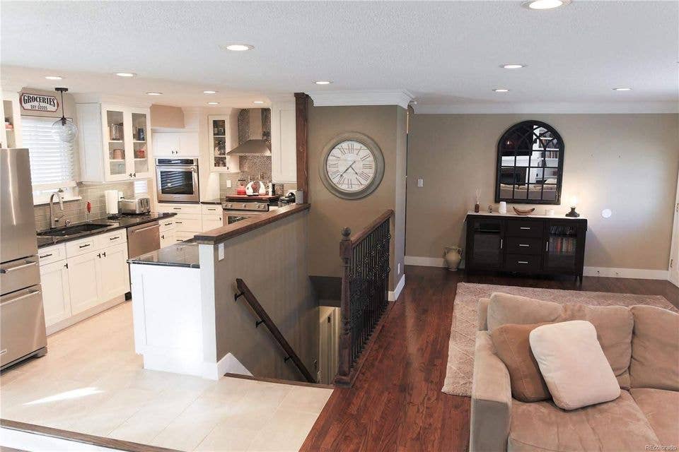 Large 15x12 Master Room w Chef!