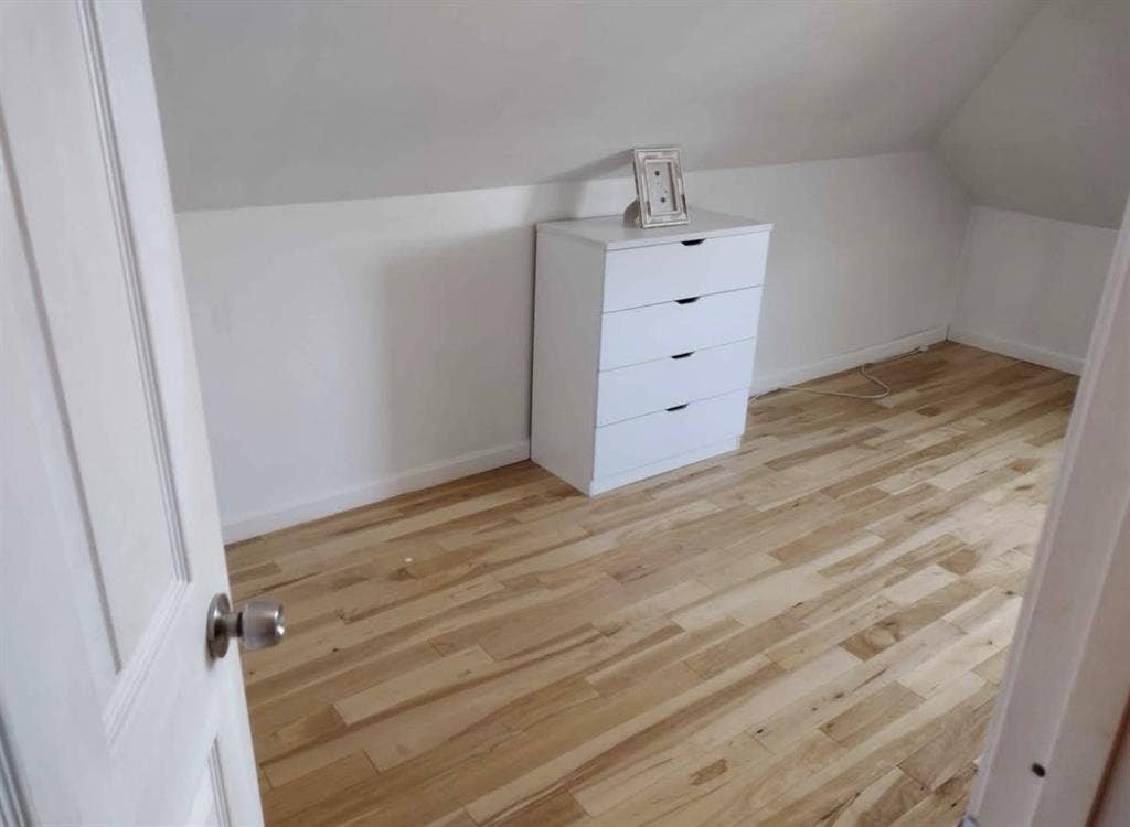 Private Studio, Sept. 1st Rental