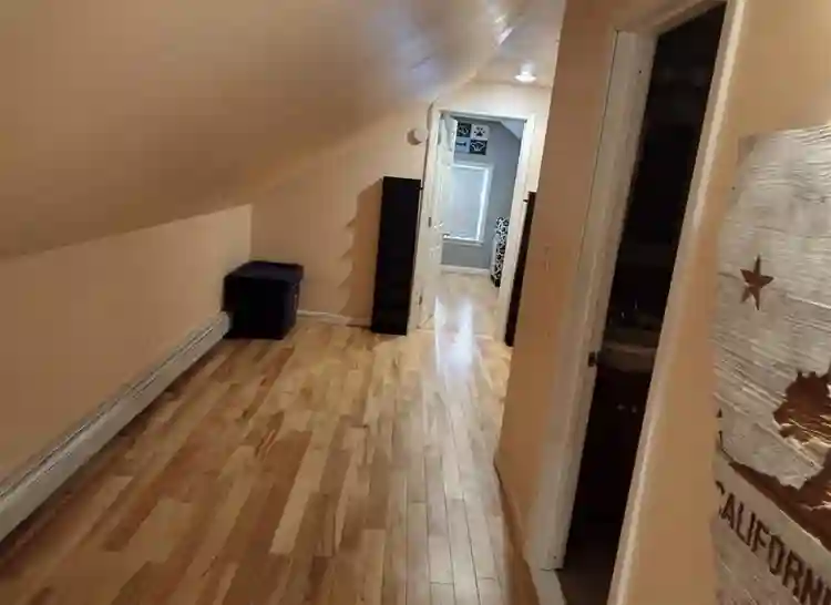 Private Studio, Sept. 1st Rental