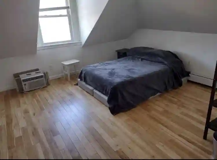 Private Studio, Sept. 1st Rental