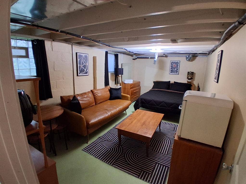 Safe, Walkable, Grosse Pointe Park