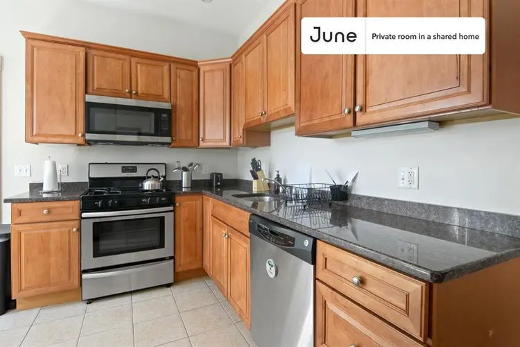 4 BR in Boston