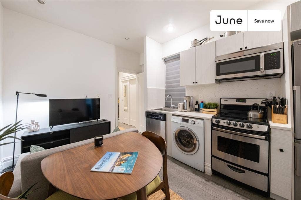 1 BR in New York City
