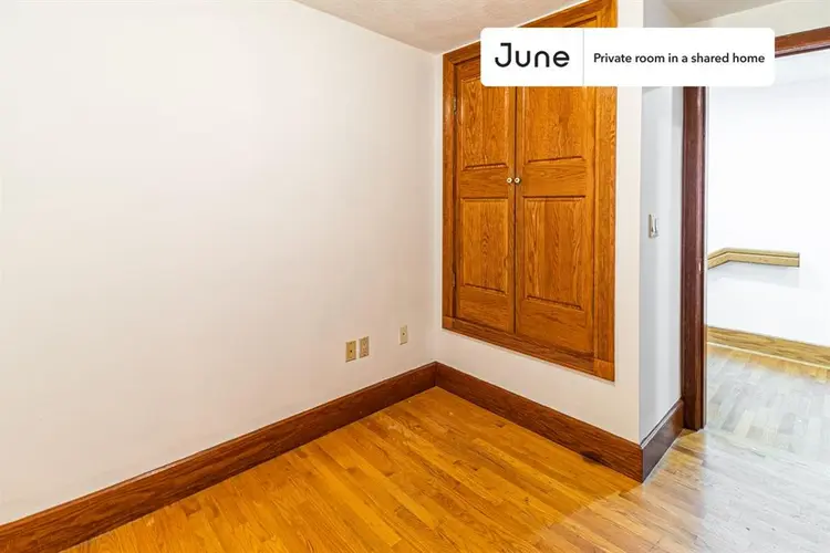 5 BR in Boston