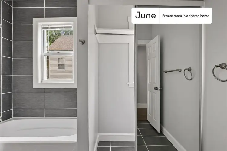 4 BR in Boston