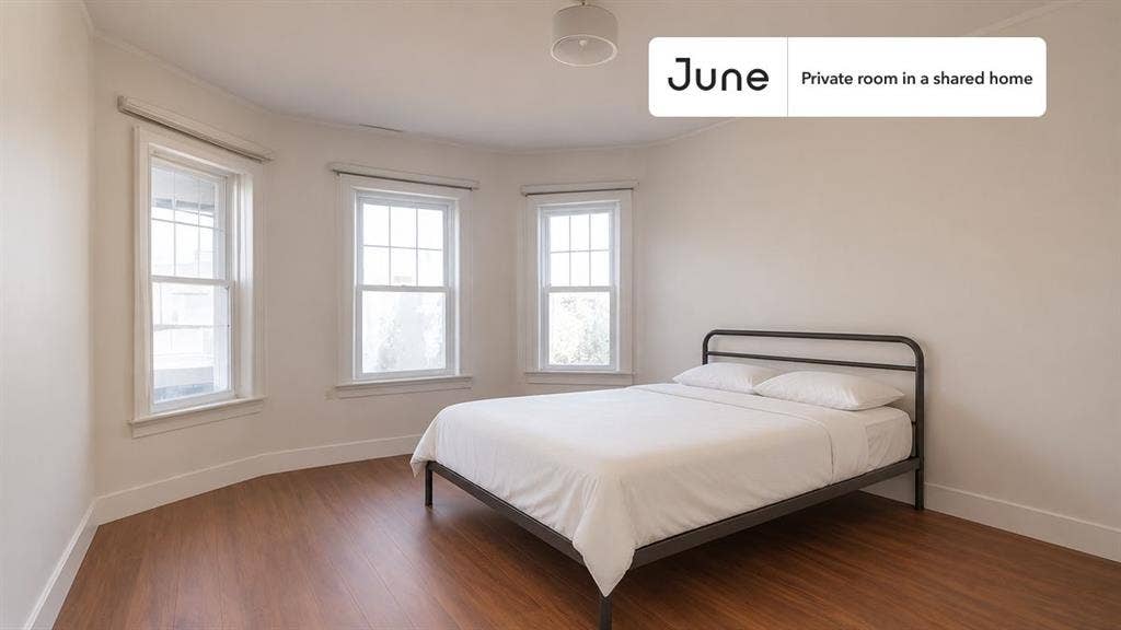 4 BR in Boston