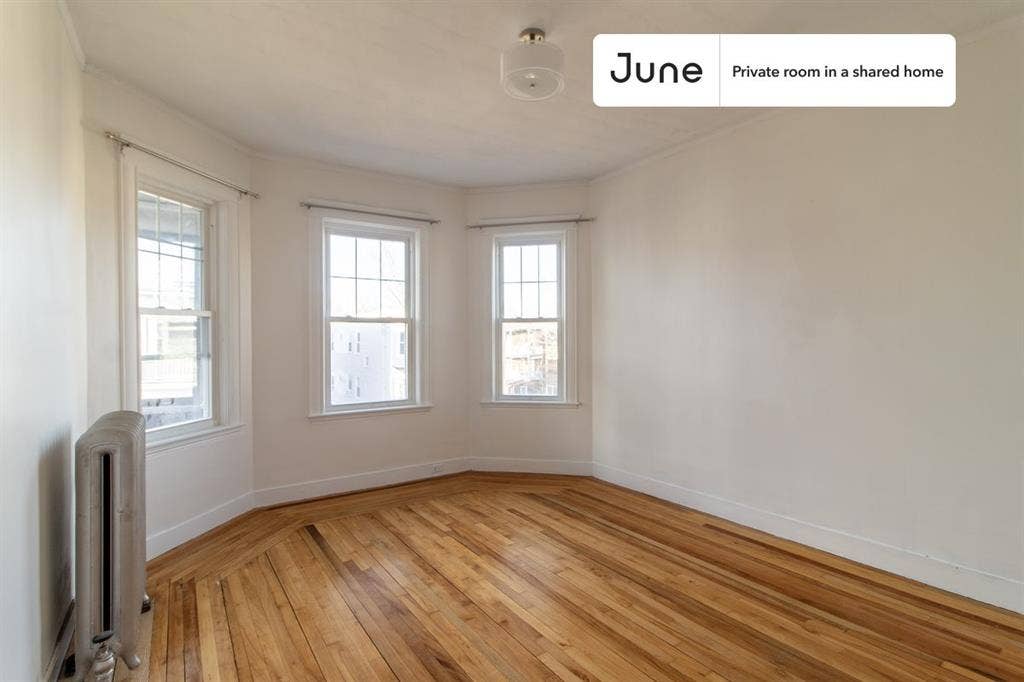 4 BR in Boston