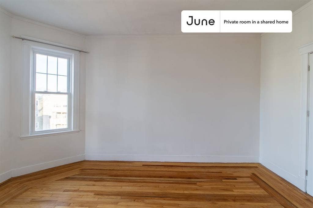 4 BR in Boston