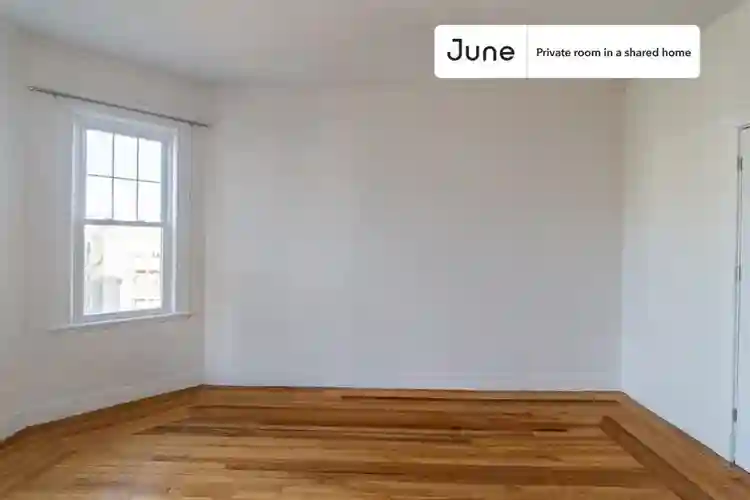 4 BR in Boston