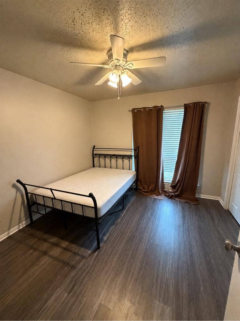 Fall Sublease!