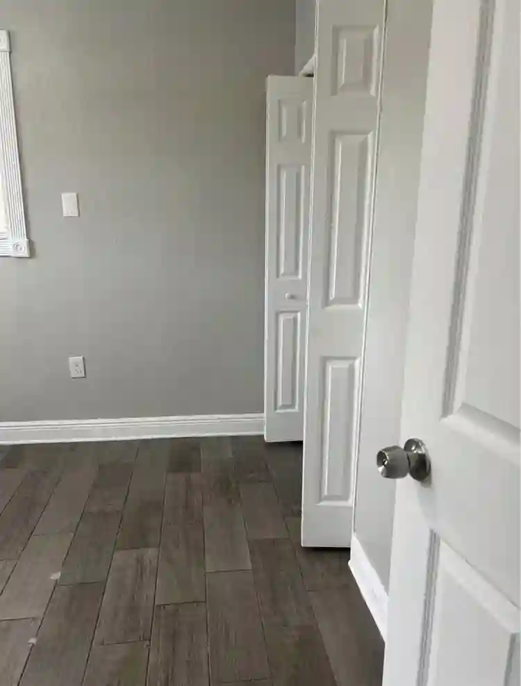 Short term Rent (close to main rd)