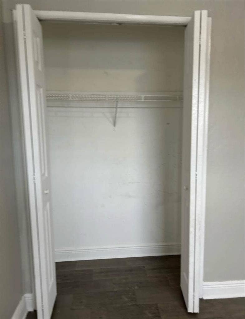 Room for Rent (close to main rd)