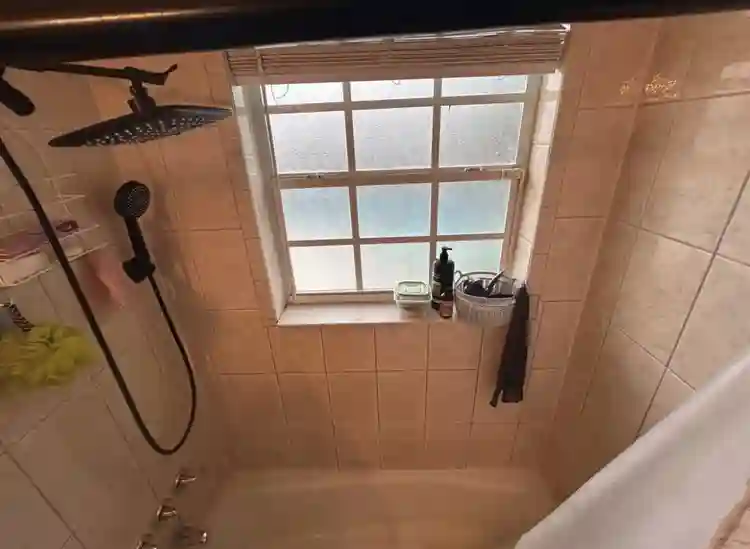 Short term Rent (close to main rd)
