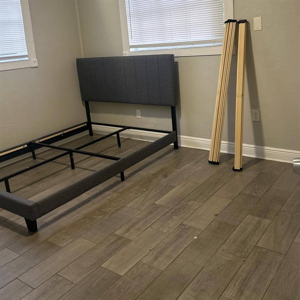 Short term Rent (close to main rd)