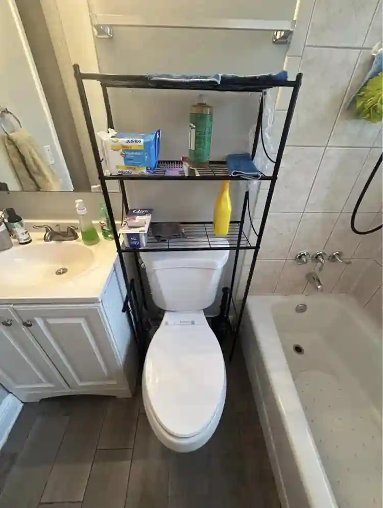 Short term Rent (close to main rd)