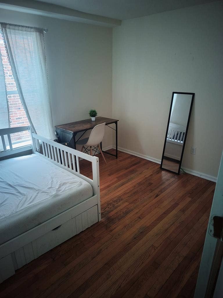 Furnished and Unfurnished $650/mo