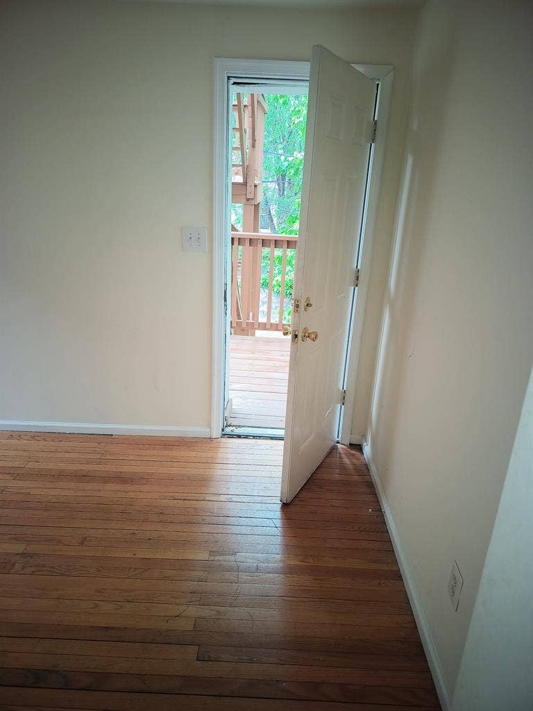 Furnished and Unfurnished $650/mo