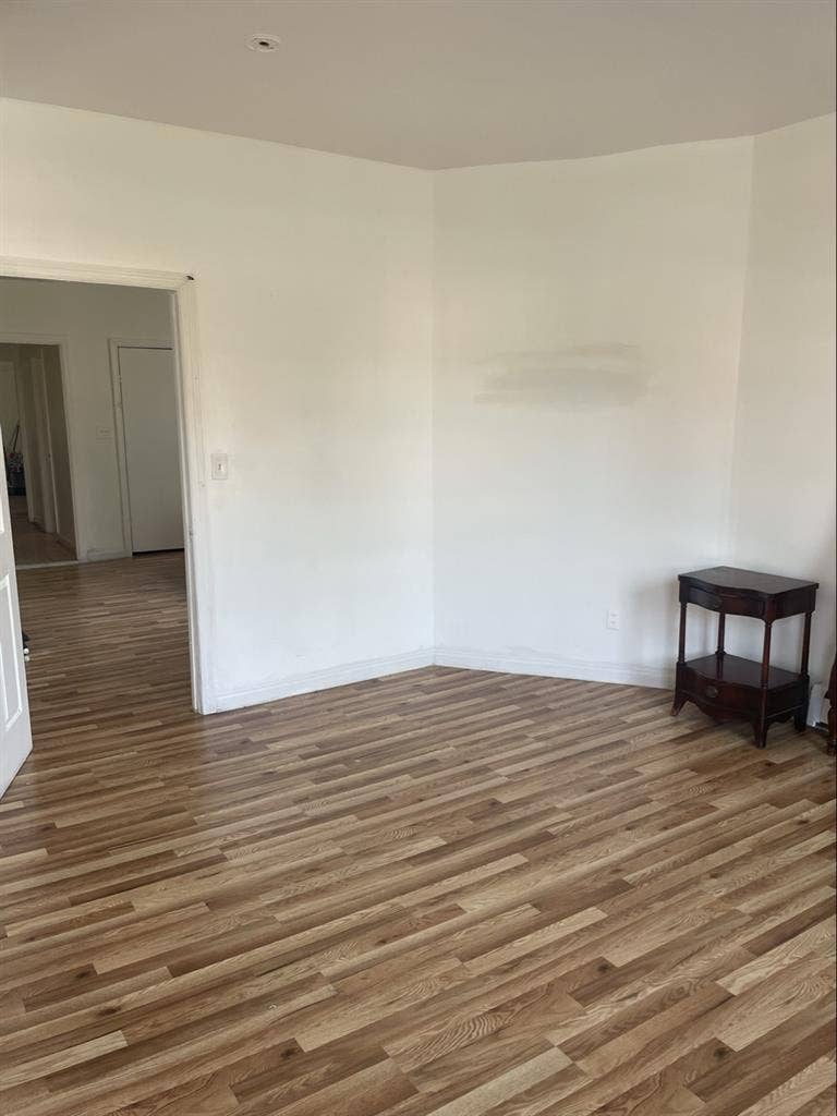 EEGANTE HABITACIÓN