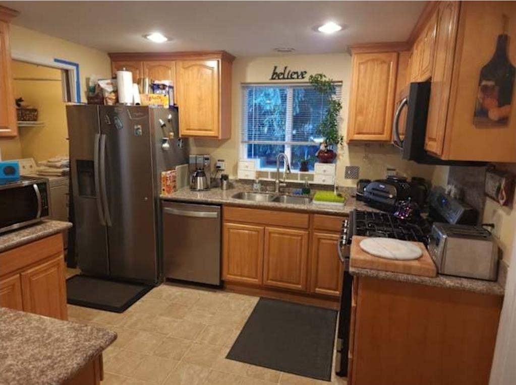 Unbeatable Value! Charming Rental