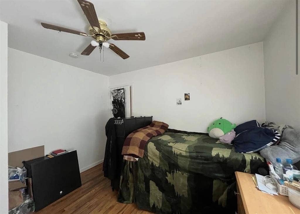 ROOMMATE NEEDED!