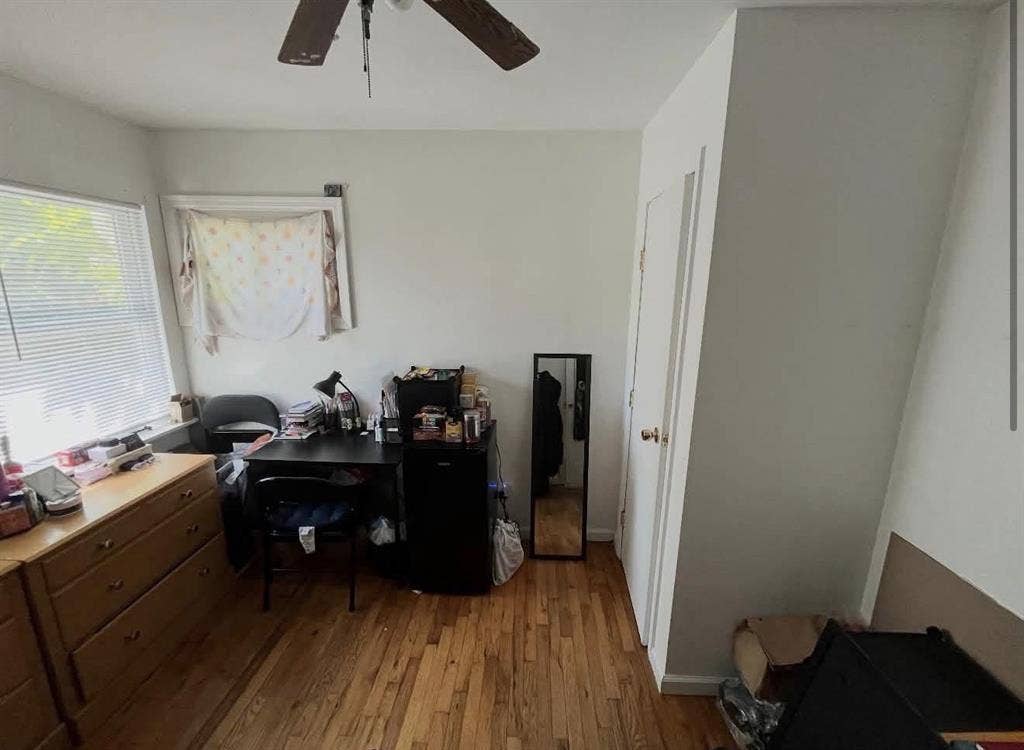 ROOMMATE NEEDED!