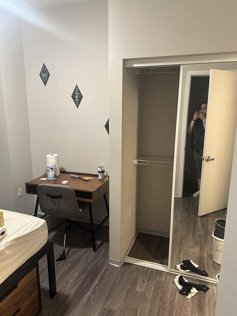 Sublet Identity Miami 4x4
