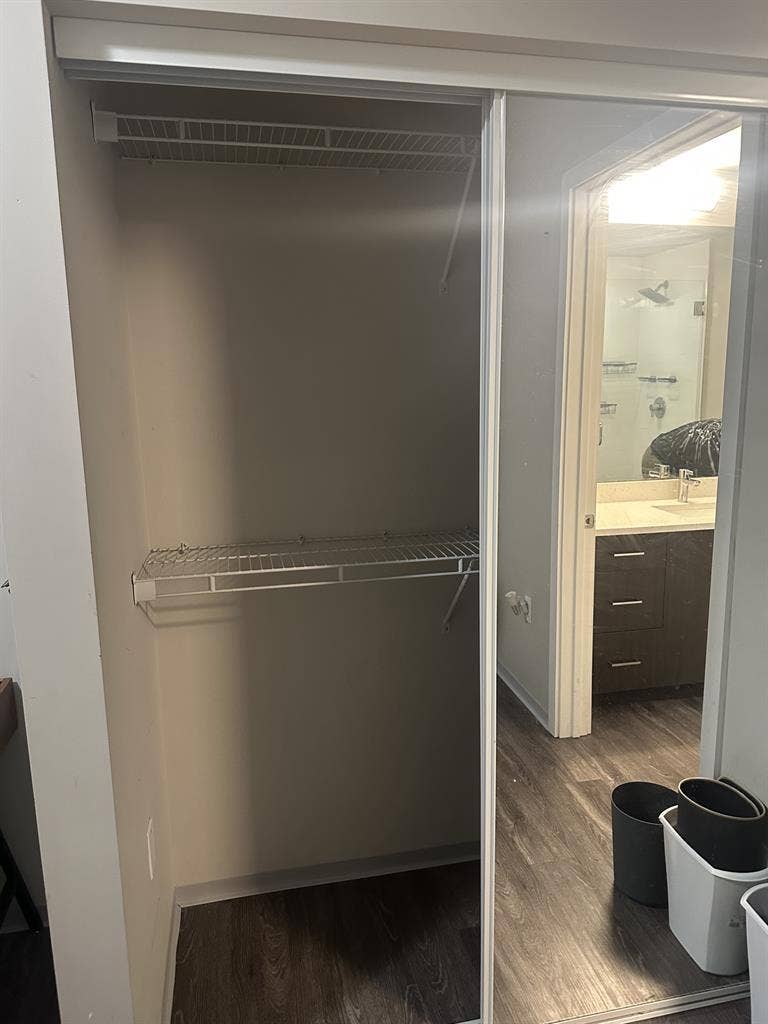 Sublet Identity Miami 4x4