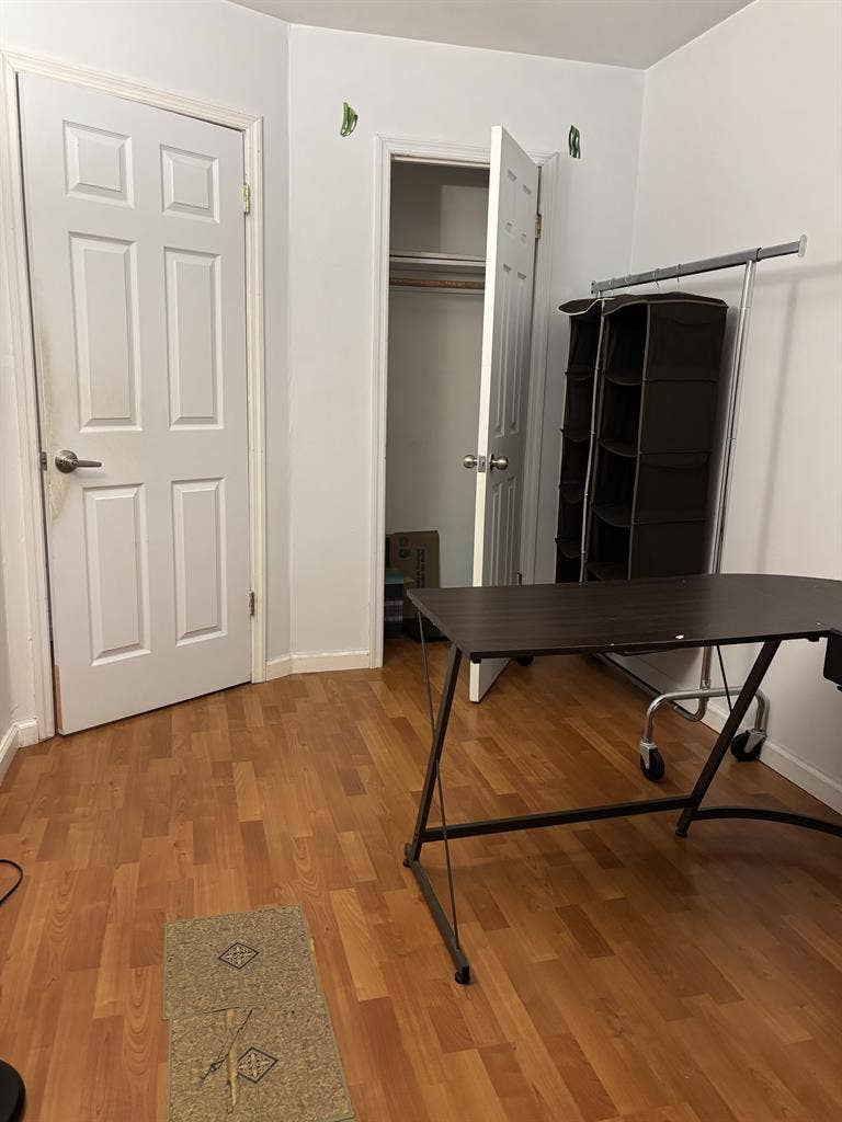 Furnished Room for rent in house