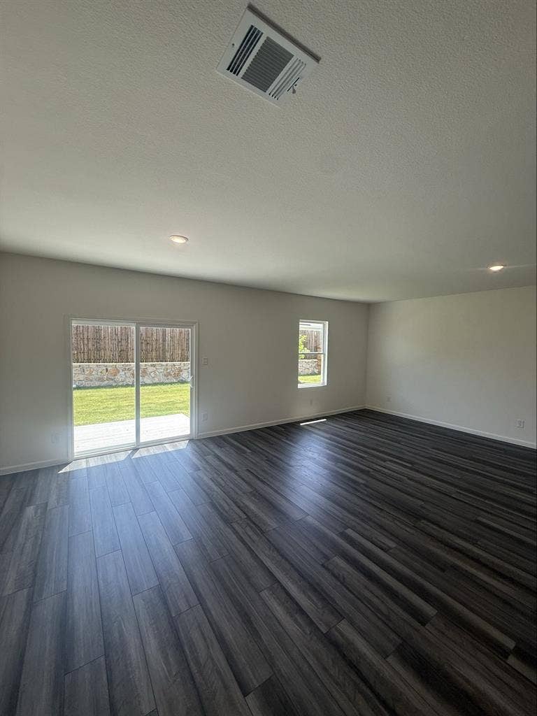 Rent a room for $850/monthhs