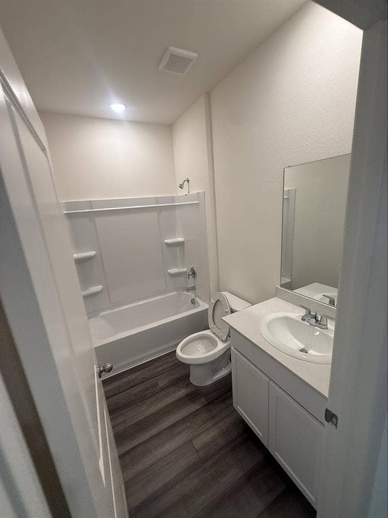 Rent a room for $850/monthhs