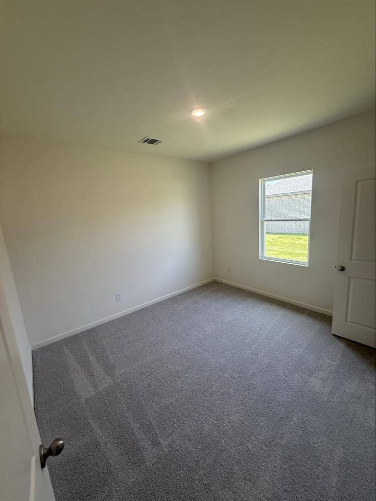 Rent a room for $850/monthhs