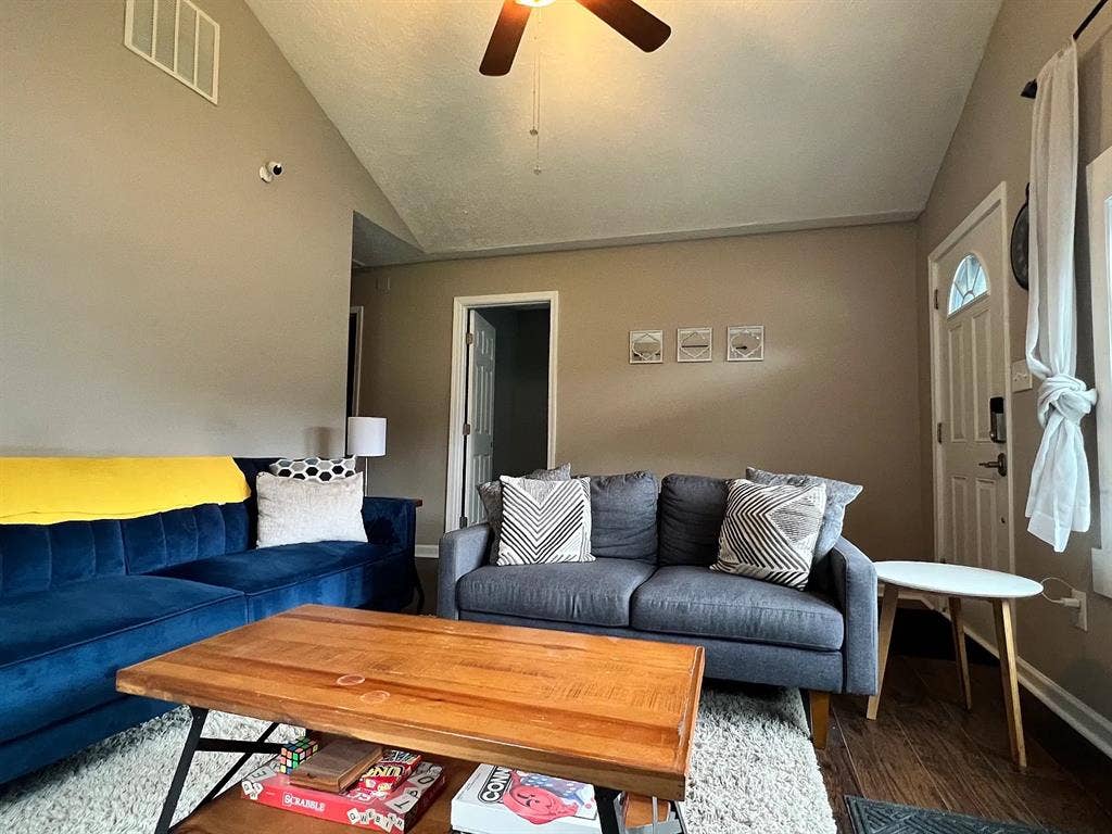 3 BR in Atlanta