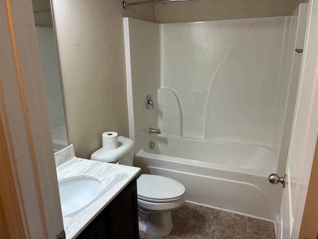 4 BR in Buford