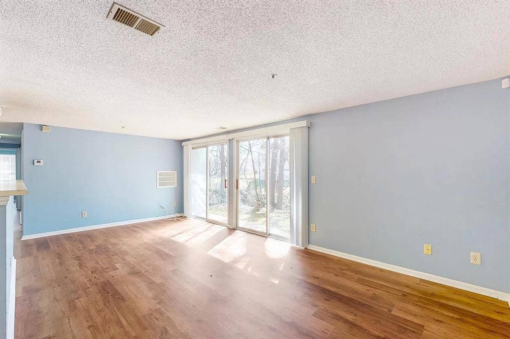 3 BR in Charlotte