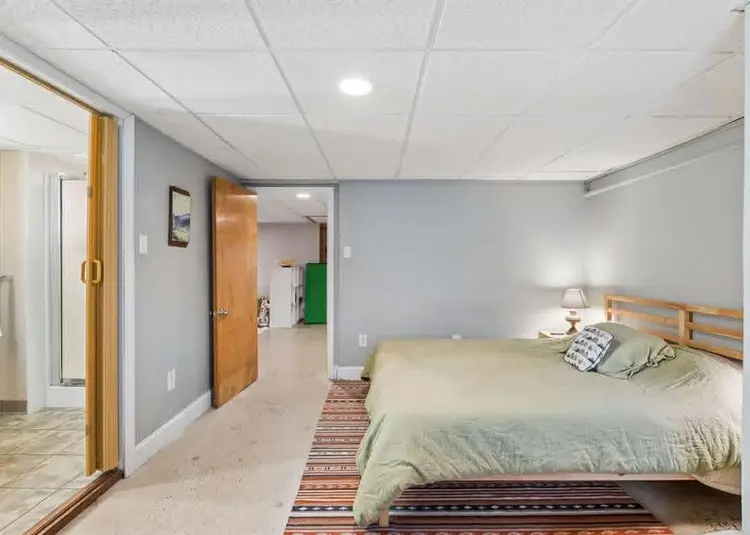 Private Room in South Portland Home