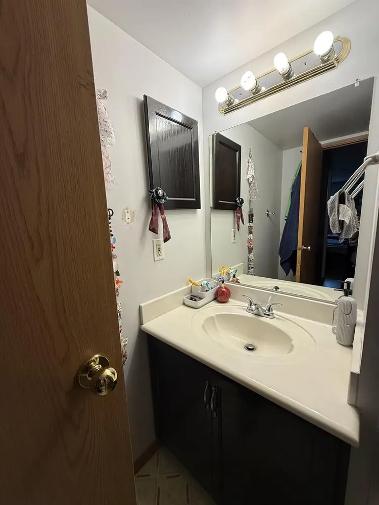 Room Available for ONLY GIRLS