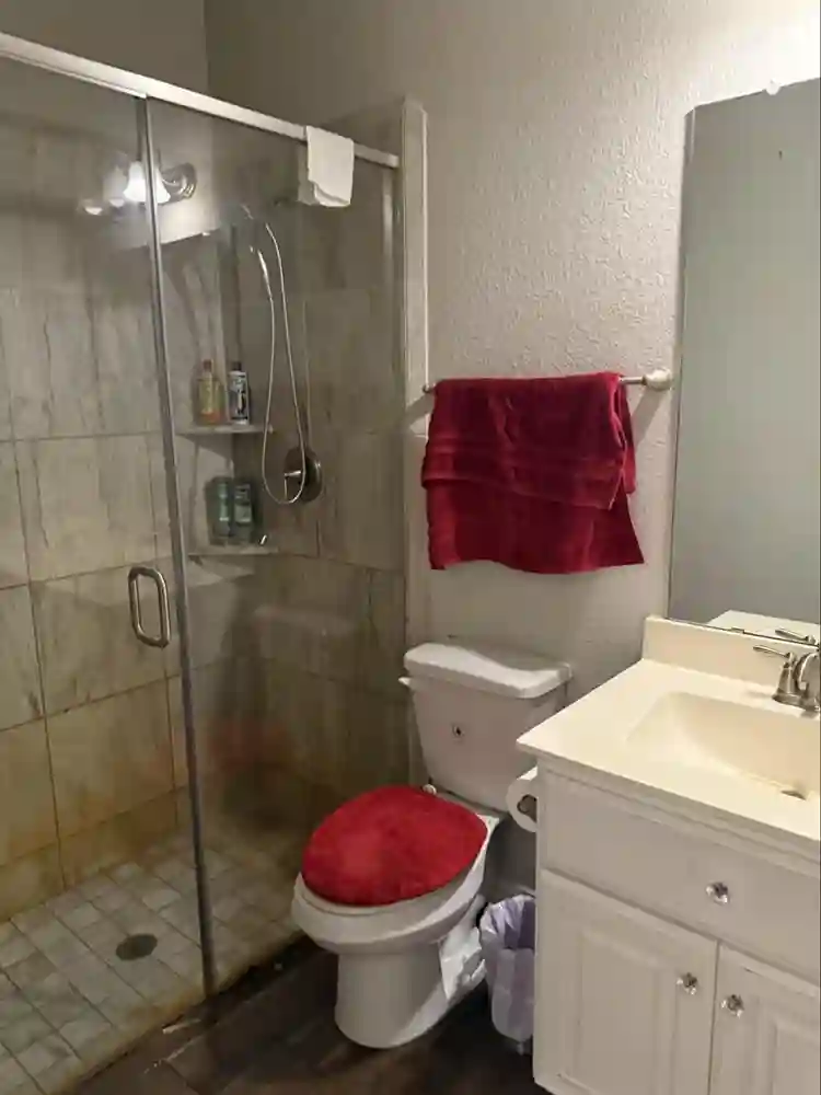 Pvt Room with office desk