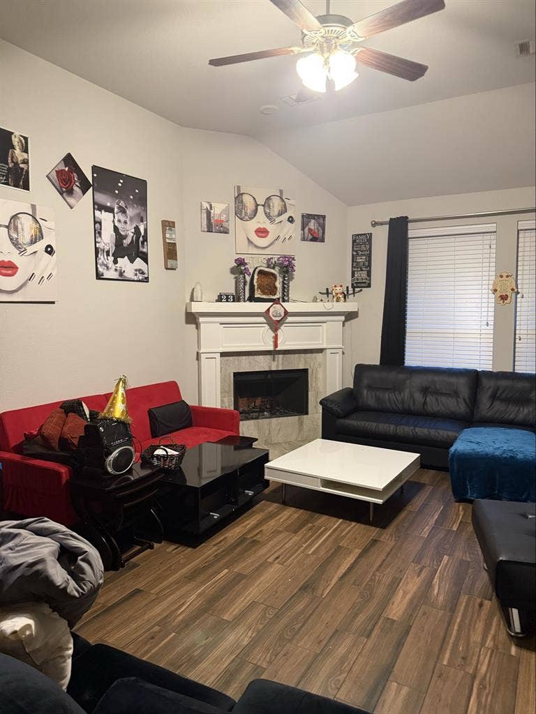 Pvt Room with office desk