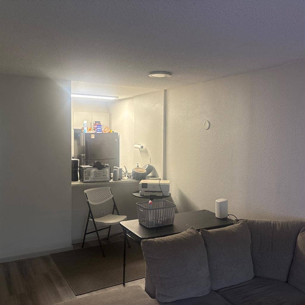 Private room and shared bathroom