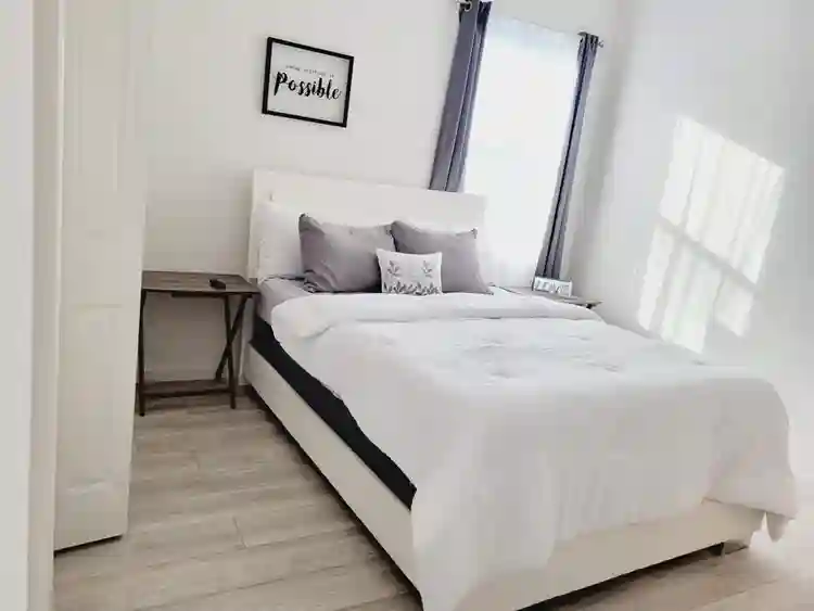 1 BEDROOM FOR RENT