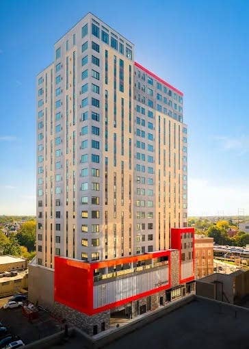 Lease Takeover - The Standard @NB